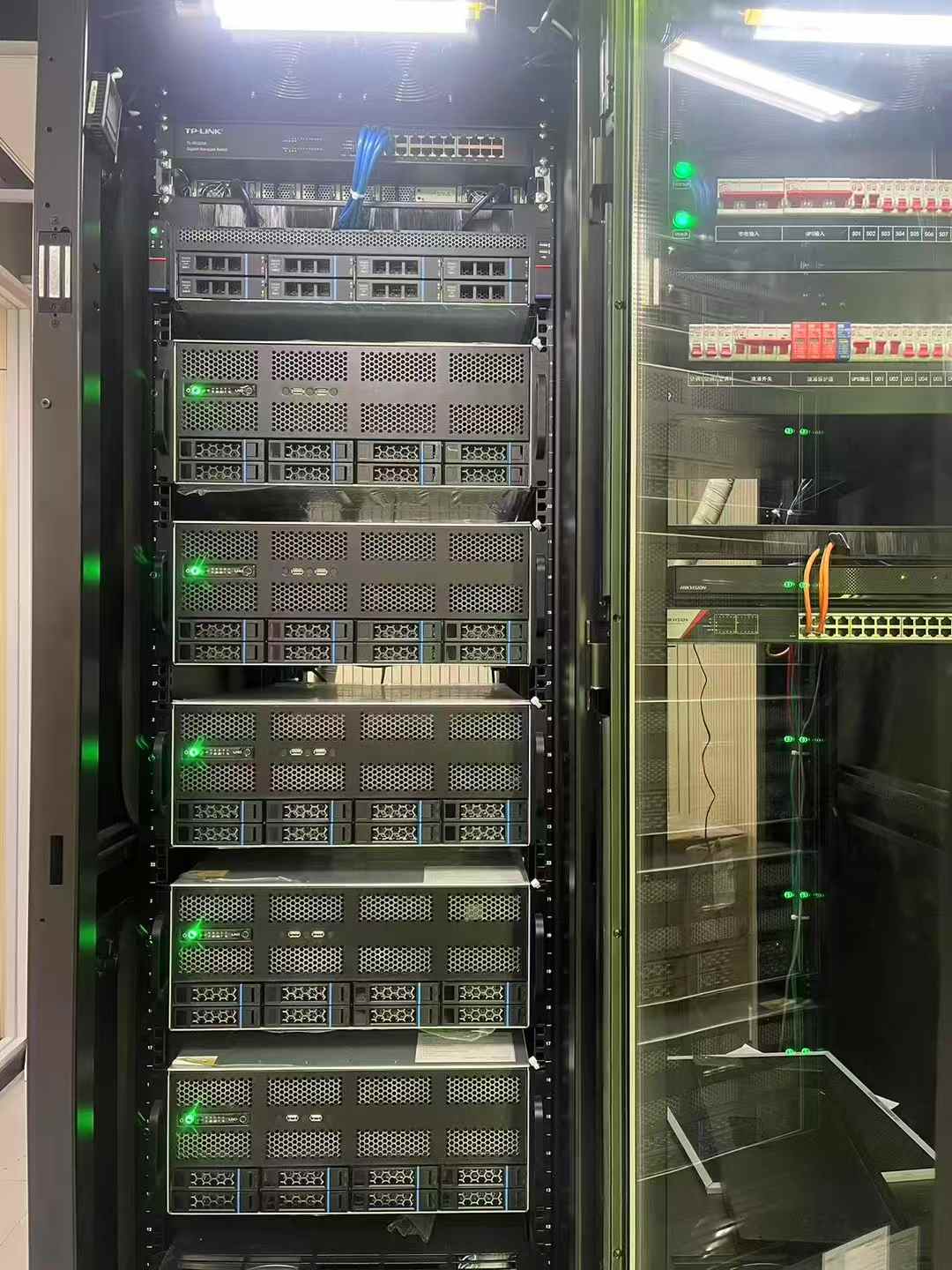 昆明医科大学H100集群-图片6